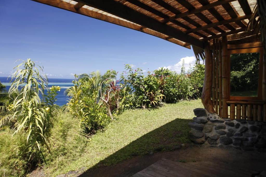 Vanira Lodge Teahupoo Rum bild